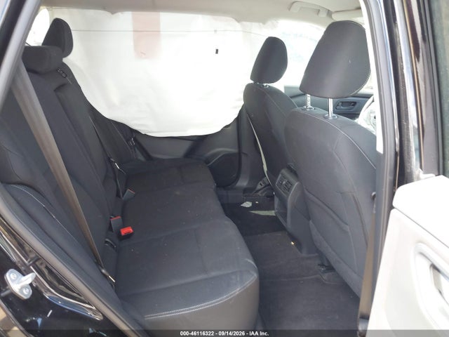 5N1BT3AA6RC695942 Nissan Rogue S Fwd