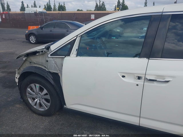 Honda ODYSSEY SE 2016 5FNRL5H36GB070690 Image 20