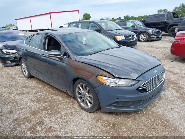 46116401 :رقم المزاد ، 3FA6P0H71HR345417 vin ، 2017 Ford Fusion Se مزاد بيع