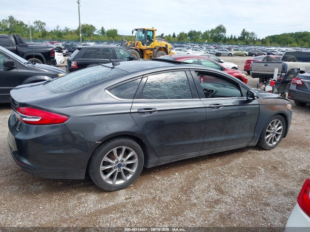 46116401 :رقم المزاد ، 3FA6P0H71HR345417 vin ، 2017 Ford Fusion Se مزاد بيع