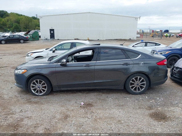 46116401 :رقم المزاد ، 3FA6P0H71HR345417 vin ، 2017 Ford Fusion Se مزاد بيع