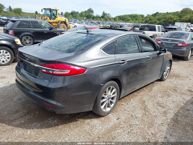 46116401 :رقم المزاد ، 3FA6P0H71HR345417 vin ، 2017 Ford Fusion Se مزاد بيع