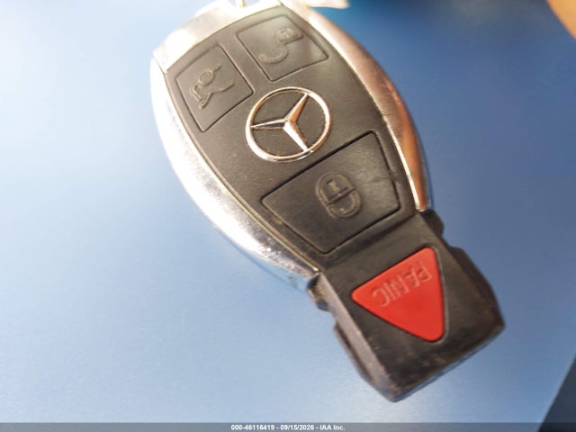 Продаж на аукціоні авто 2018 Mercedes-benz C 300 4matic, vin: 55SWF4KB4JU239860, номер лоту: 46116419