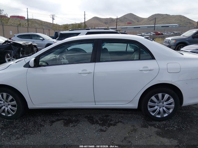 2013 Toyota Corolla Le მანქანა იყიდება აუქციონზე, vin: 5YFBU4EE2DP199461, აუქციონის ნომერი: 46116469