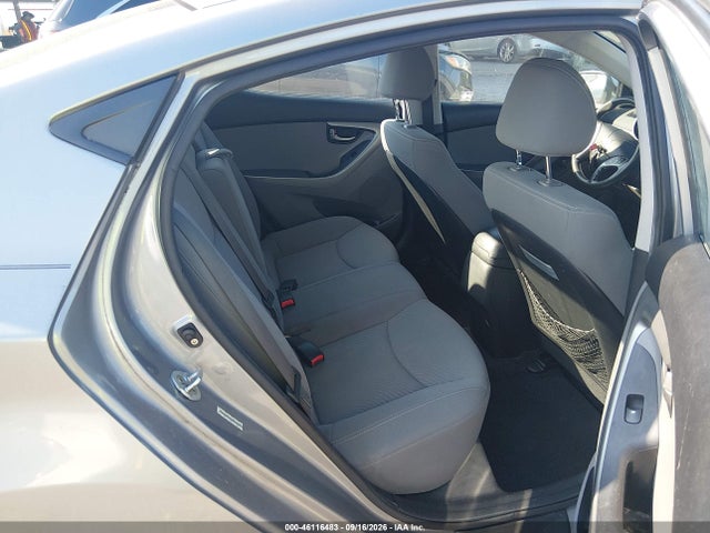 Продажа на аукционе авто 2015 Hyundai Elantra Se, vin: KMHDH4AE0FU225785, номер лота: 46116483
