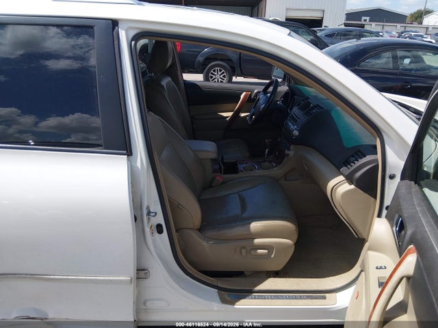 Продаж на аукціоні авто 2010 Toyota Highlander Limited V6, vin: 5TDYK3EHXAS009638, номер лоту: 46116524