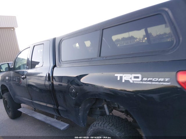 46116529 :رقم المزاد ، 5TFRY5F11BX110000 vin ، 2011 Toyota Tundra Grade 5.7l V8 مزاد بيع
