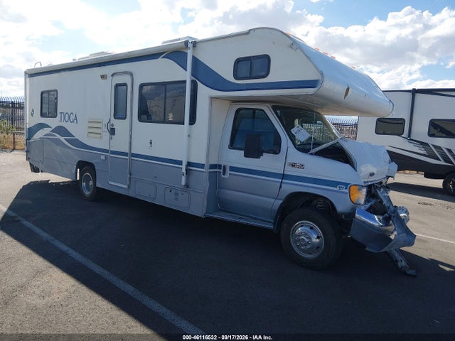 1999 Ford Econoline E450 Super Duty Cutwy  Rv მანქანა იყიდება აუქციონზე, vin: 1FDXE40S2XHA74715, აუქციონის ნომერი: 46116532