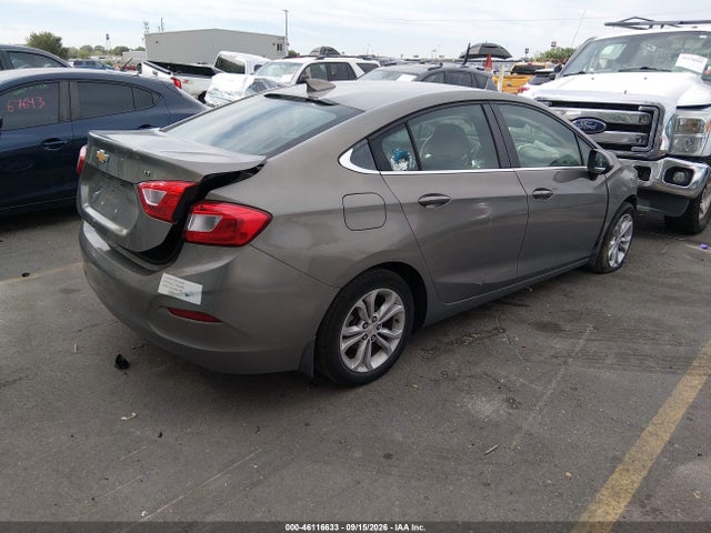 Chevrolet CRUZE LT 2019 1G1BE5SM4K7121186 Image 4