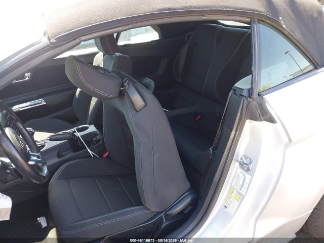 Ford Mustang V6 2017 1FATP8EM8H5307052 Image 8