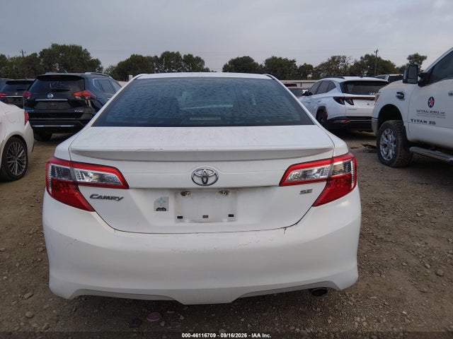 2014 Toyota Camry Se Sport მანქანა იყიდება აუქციონზე, vin: 4T1BF1FK0EU738088, აუქციონის ნომერი: 46116709