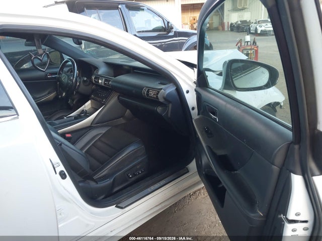 JTHBA1D23G5035909 Lexus IS 200T