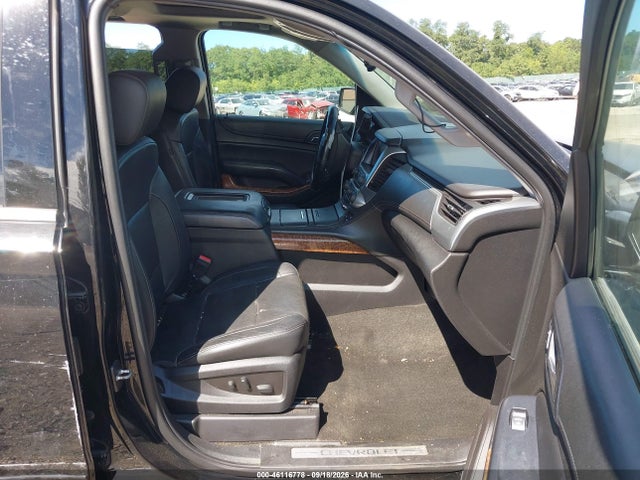 Продаж на аукціоні авто 2017 Chevrolet Suburban Premier, vin: 1GNSKJKC2HR406649, номер лоту: 46116778