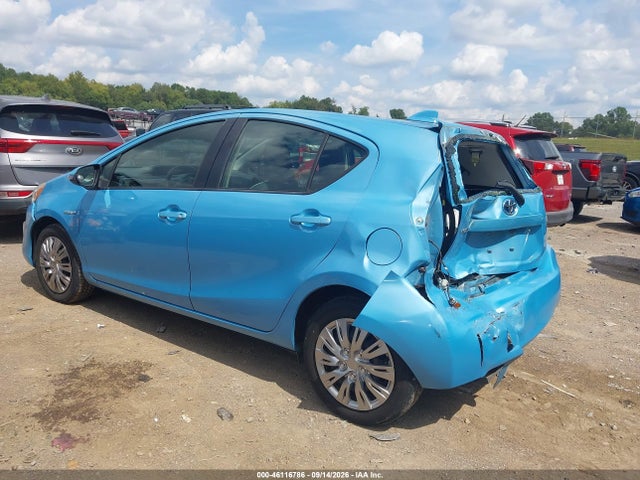 Продажа на аукционе авто 2016 Toyota Prius C One, vin: JTDKDTB39G1122382, номер лота: 46116786