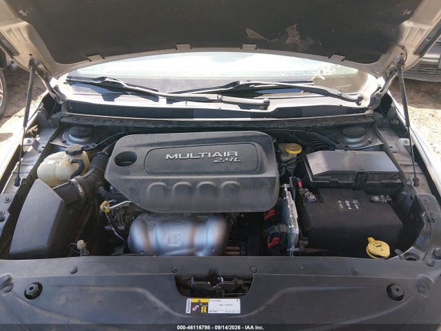46116798 :رقم المزاد ، 1C3CCCAB8FN692854 vin ، 2015 Chrysler 200 Limited مزاد بيع