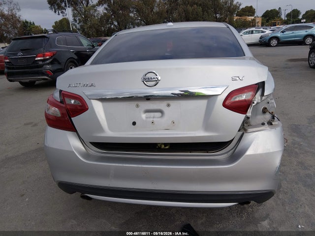 Nissan Altima 2.5 Sv 2018 1N4AL3AP1JC126933 Image 17