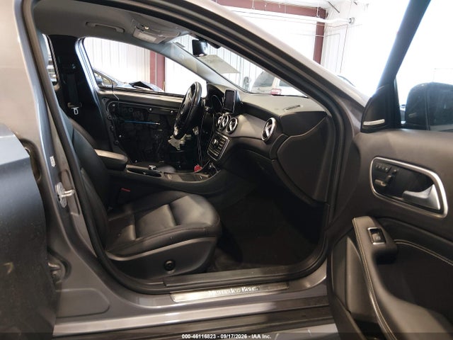 WDCTG4GB1FJ071311 Mercedes-Benz Gla 250 4matic