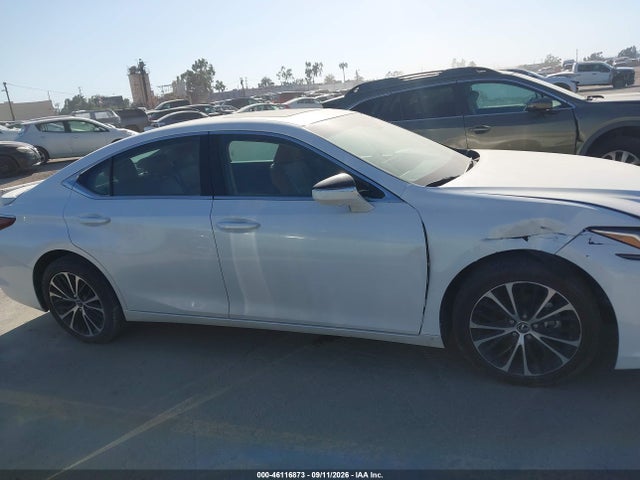 Lexus Es 300h Luxury 2025 58AEA1C16SU069563 Image 13