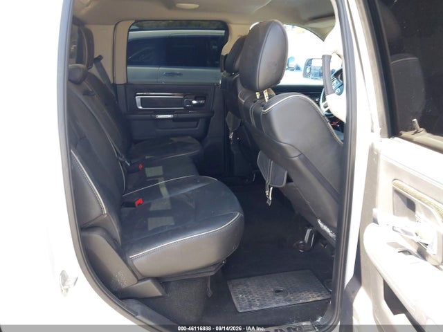 46116888 :رقم المزاد ، 1C6RR7WM3FS687642 vin ، 2015 Ram 1500 Laramie Limited مزاد بيع