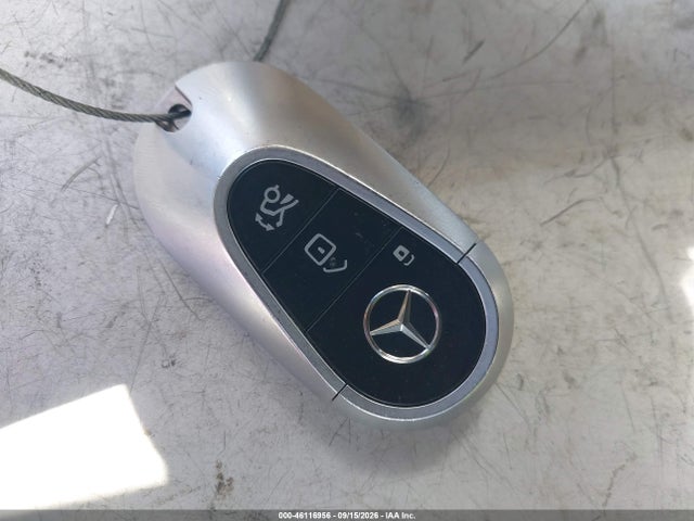 4JGDM2DB8PA009218 Mercedes-Benz Eqs 450+ Suv