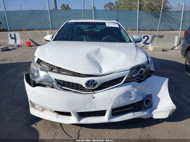 2014 Toyota Camry Se Sport მანქანა იყიდება აუქციონზე, vin: 4T1BF1FK9EU334058, აუქციონის ნომერი: 46116958