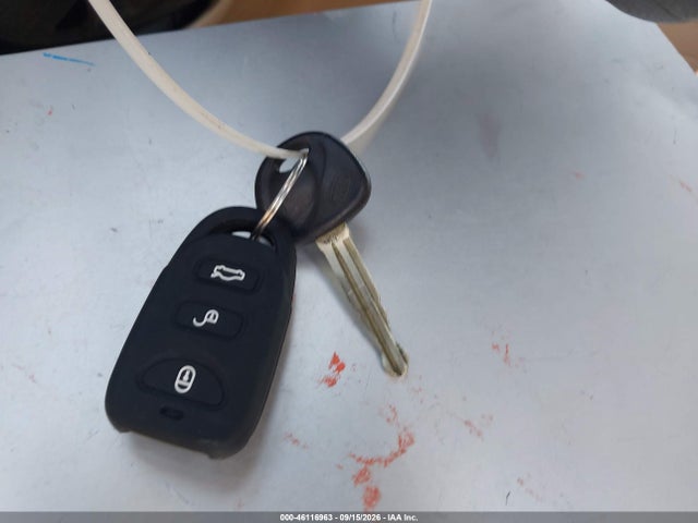 2009 Kia Rondo Lx მანქანა იყიდება აუქციონზე, vin: KNAFG529297279046, აუქციონის ნომერი: 46116963