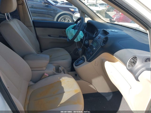 2009 Kia Rondo Lx მანქანა იყიდება აუქციონზე, vin: KNAFG529297279046, აუქციონის ნომერი: 46116963