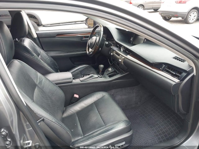 46116965 :رقم المزاد ، JTHBK1GG6D2050308 vin ، 2013 Lexus Es 350 مزاد بيع