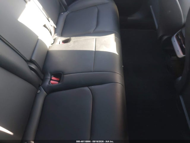 Продаж на аукціоні авто 2024 Tesla Model Y Long Range Dual Motor All-wheel Drive, vin: 7SAYGDEE2RF152048, номер лоту: 46116966