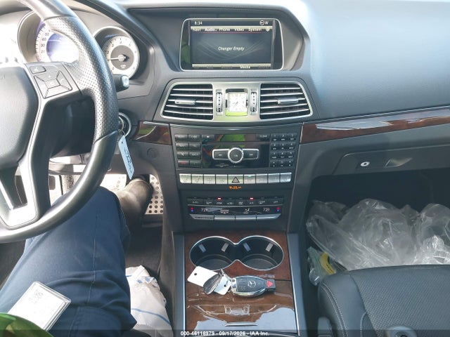 2014 Mercedes-benz E 350 მანქანა იყიდება აუქციონზე, vin: WDDKJ5KB3EF240980, აუქციონის ნომერი: 46116979