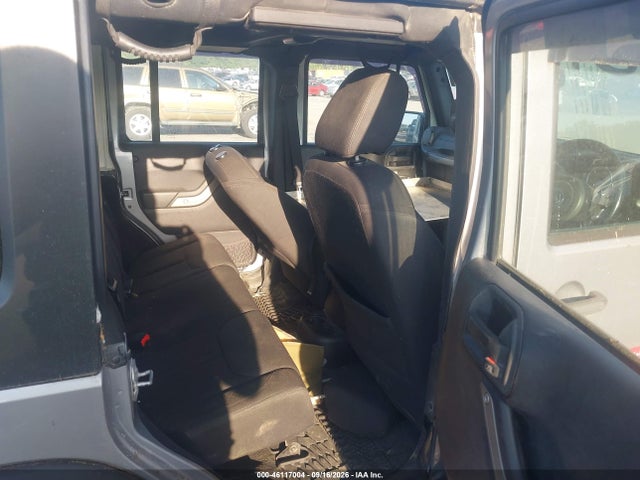 46117004 :رقم المزاد ، 1C4BJWKG8FL733469 vin ، 2015 Jeep Wrangler Unlimited Sport Rhd مزاد بيع