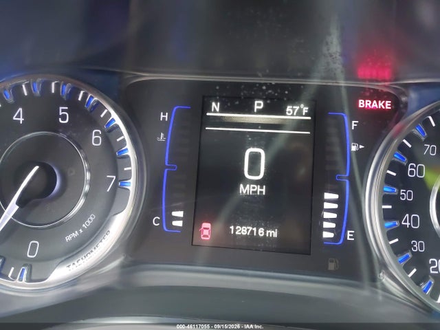 Продаж на аукціоні авто 2015 Chrysler 200 Limited, vin: 1C3CCCAB7FN681683, номер лоту: 46117055