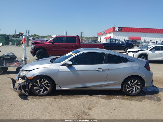 Продаж на аукціоні авто 2016 Honda Civic Lx-p, vin: 2HGFC4B02GH310650, номер лоту: 46117058