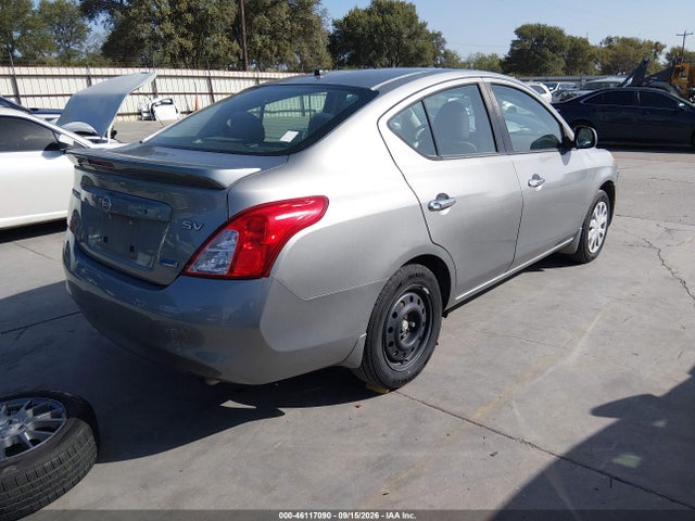 46117090 :رقم المزاد ، 3N1CN7AP5EL805122 vin ، 2014 Nissan Versa 1.6 Sv مزاد بيع