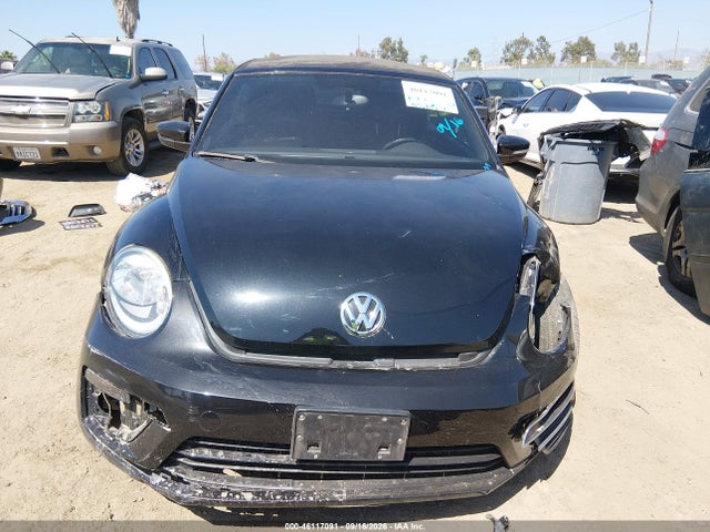 2018 Volkswagen Beetle 2.0t Coast/2.0t S/2.0t Se მანქანა იყიდება აუქციონზე, vin: 3VW5DAATXJM516130, აუქციონის ნომერი: 46117091