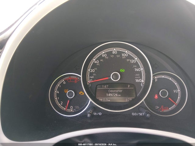 2018 Volkswagen Beetle 2.0t Coast/2.0t S/2.0t Se მანქანა იყიდება აუქციონზე, vin: 3VW5DAATXJM516130, აუქციონის ნომერი: 46117091