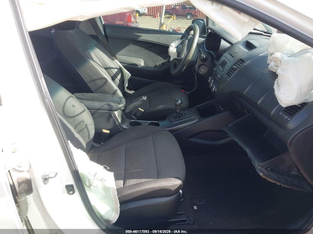 2015 Kia Forte Lx მანქანა იყიდება აუქციონზე, vin: KNAFX4A64F5386561, აუქციონის ნომერი: 46117093