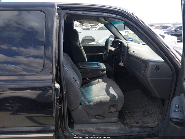 2002 Chevrolet Silverado 2500hd Ls მანქანა იყიდება აუქციონზე, vin: 1GCHC29U02E300316, აუქციონის ნომერი: 46117116