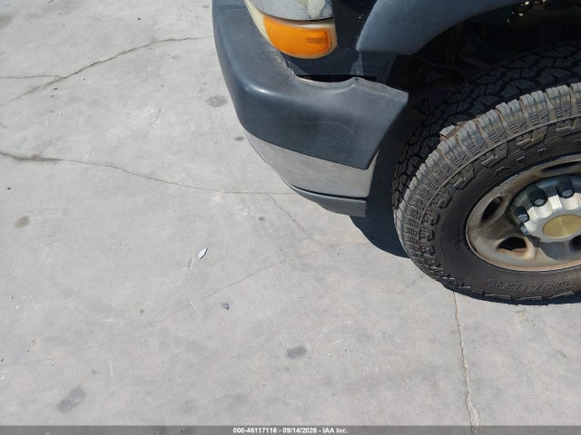2002 Chevrolet Silverado 2500hd Ls მანქანა იყიდება აუქციონზე, vin: 1GCHC29U02E300316, აუქციონის ნომერი: 46117116