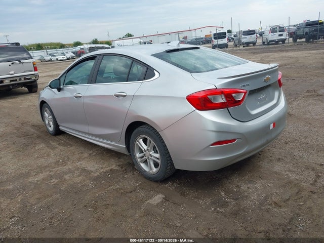 46117122 :رقم المزاد ، 1G1BE5SM0H7104197 vin ، 2017 Chevrolet Cruze Lt Auto مزاد بيع