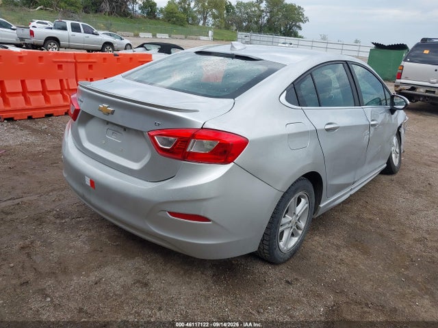46117122 :رقم المزاد ، 1G1BE5SM0H7104197 vin ، 2017 Chevrolet Cruze Lt Auto مزاد بيع