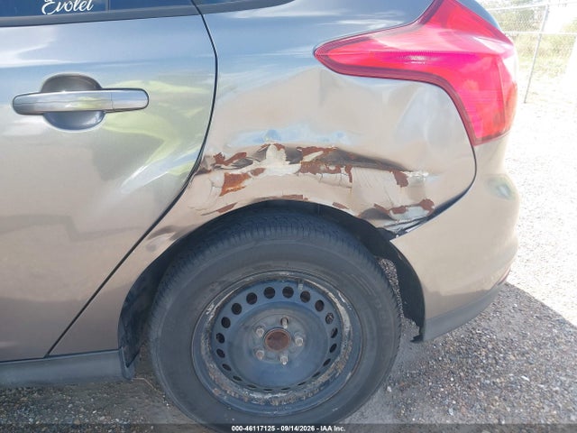 2014 Ford Focus Se მანქანა იყიდება აუქციონზე, vin: 1FADP3K24EL400541, აუქციონის ნომერი: 46117125