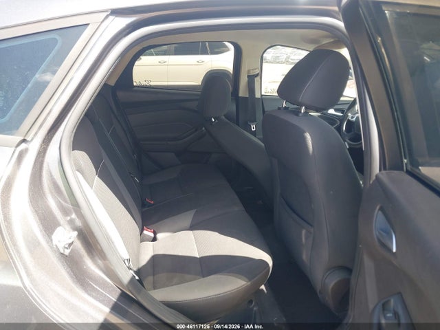 2014 Ford Focus Se მანქანა იყიდება აუქციონზე, vin: 1FADP3K24EL400541, აუქციონის ნომერი: 46117125
