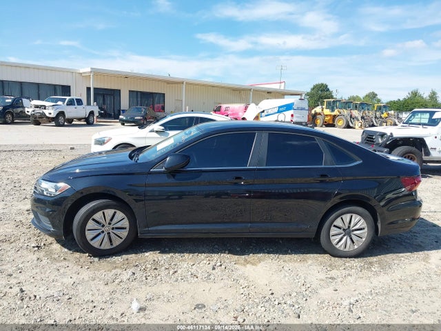 2019 Volkswagen Jetta 1.4t R-line/1.4t S/1.4t Se მანქანა იყიდება აუქციონზე, vin: 3VWC57BU8KM235945, აუქციონის ნომერი: 46117134