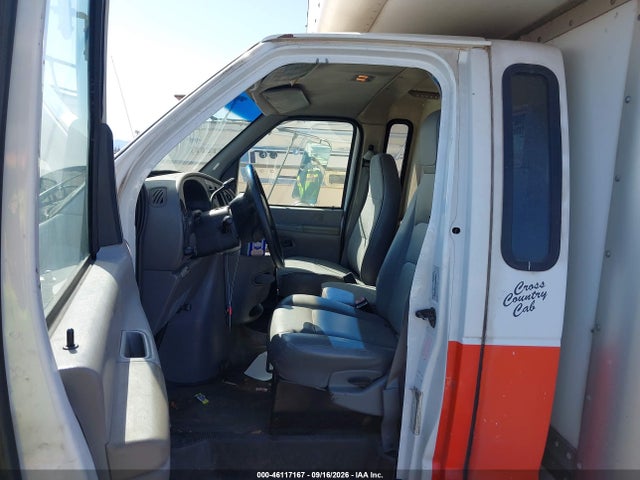 46117167 :رقم المزاد ، 1FDWE37S6WHB58286 vin ، 1998 Ford Econoline Rv Cutaway Standard مزاد بيع