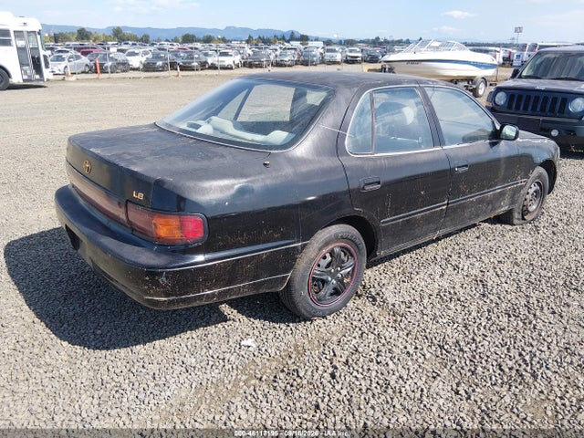 46117195 :رقم المزاد ، 4T1SK12E1RU386950 vin ، 1994 Toyota Camry Le مزاد بيع