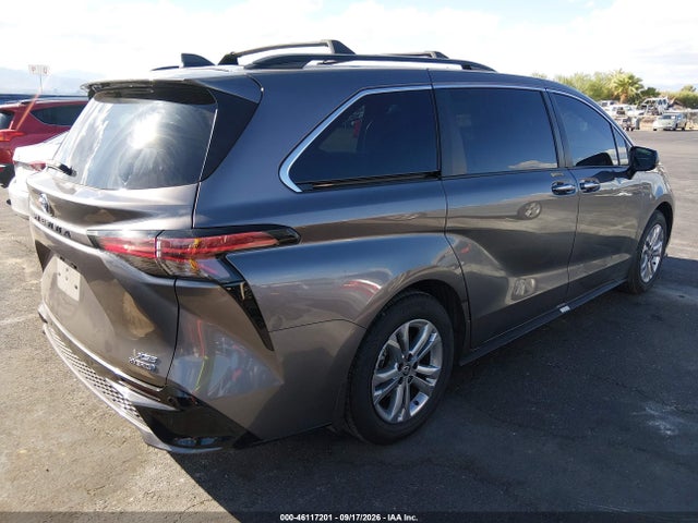 Продажа на аукционе авто 2022 Toyota Sienna Xse, vin: 5TDXSKFC4NS045470, номер лота: 46117201