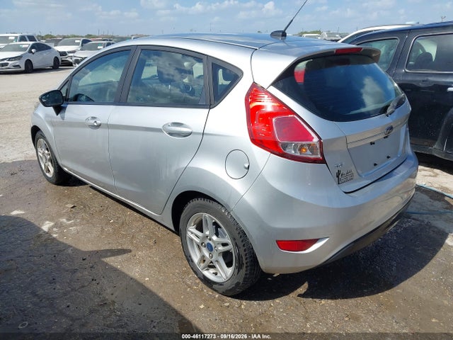 Ford FIESTA SE 2019 3FADP4EJ3KM153676 Image 3
