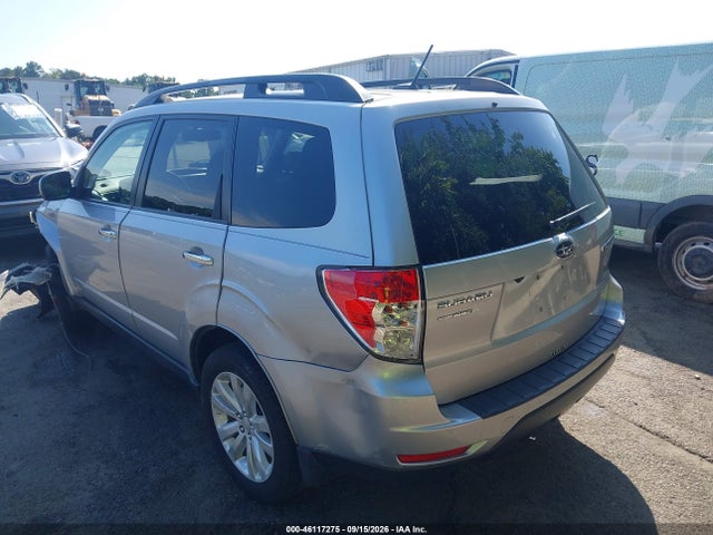 46117275 :رقم المزاد ، JF2SHADC9DH445227 vin ، 2013 Subaru Forester 2.5x Premium مزاد بيع