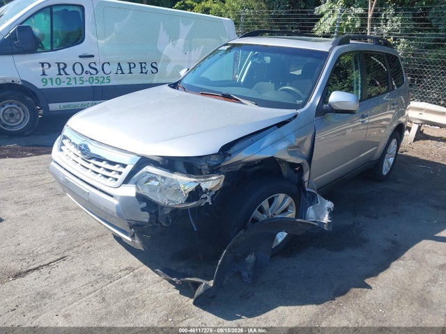 46117275 :رقم المزاد ، JF2SHADC9DH445227 vin ، 2013 Subaru Forester 2.5x Premium مزاد بيع